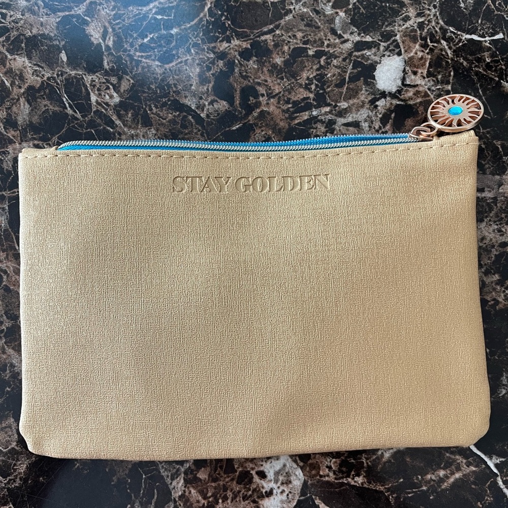 Ipsy Stay Golden Bag
